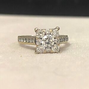 14K White Gold VS2 Diamond Ring Size 5